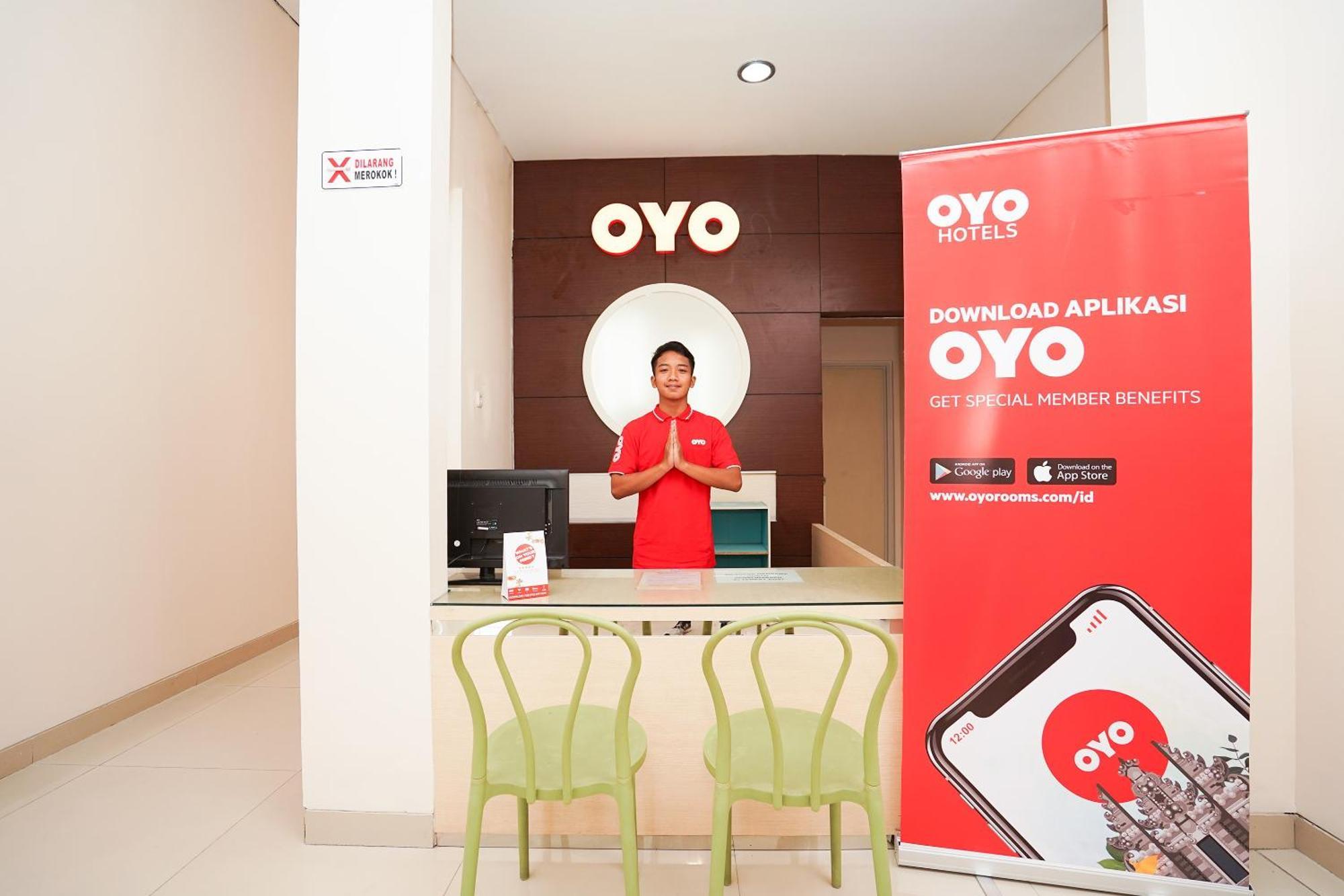 Oyo 782 Menjangan Residence At Citraland 1 سورابايا المظهر الخارجي الصورة