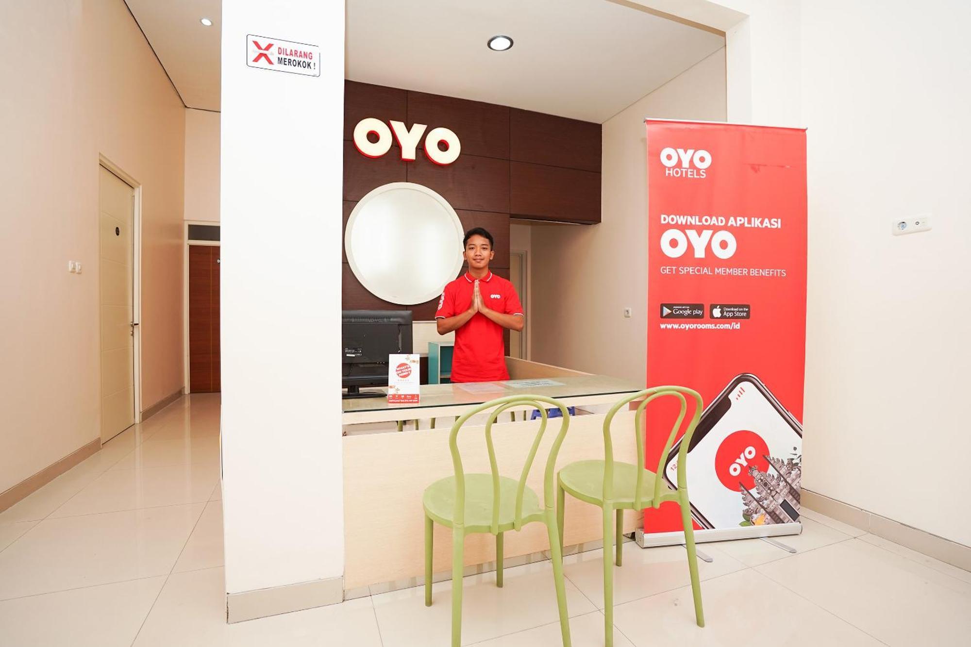 Oyo 782 Menjangan Residence At Citraland 1 سورابايا المظهر الخارجي الصورة