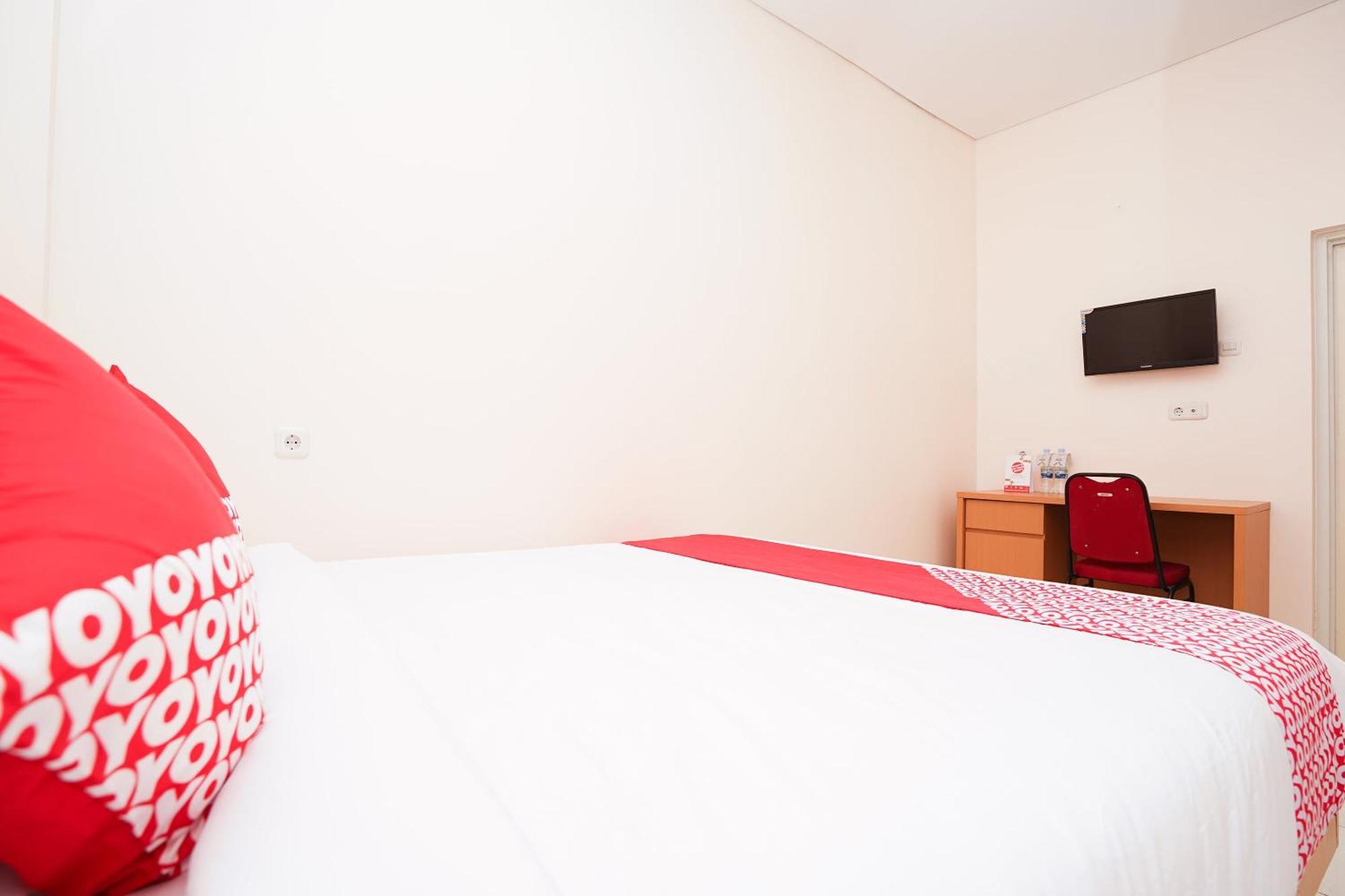 Oyo 782 Menjangan Residence At Citraland 1 سورابايا المظهر الخارجي الصورة