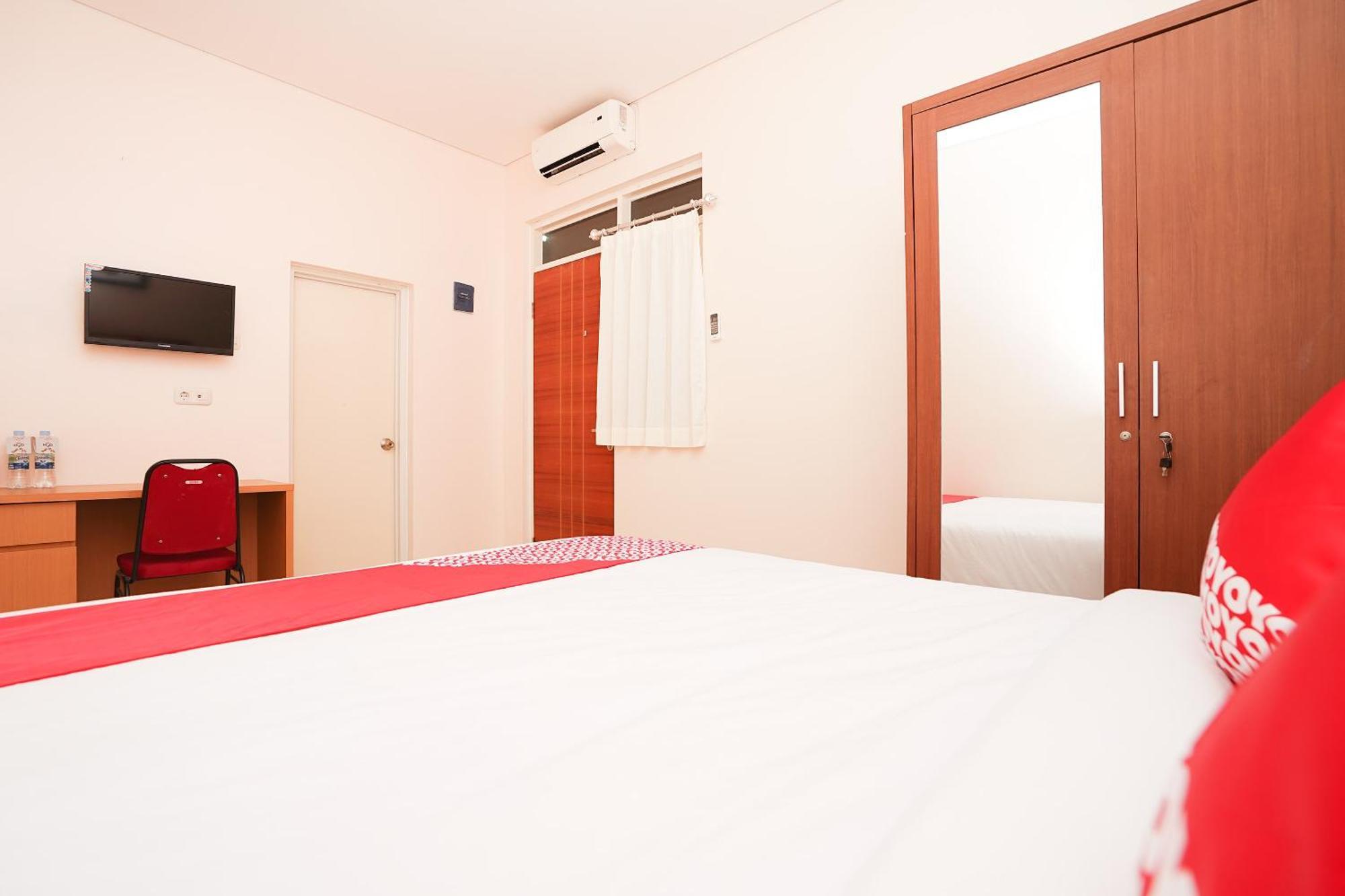 Oyo 782 Menjangan Residence At Citraland 1 سورابايا المظهر الخارجي الصورة