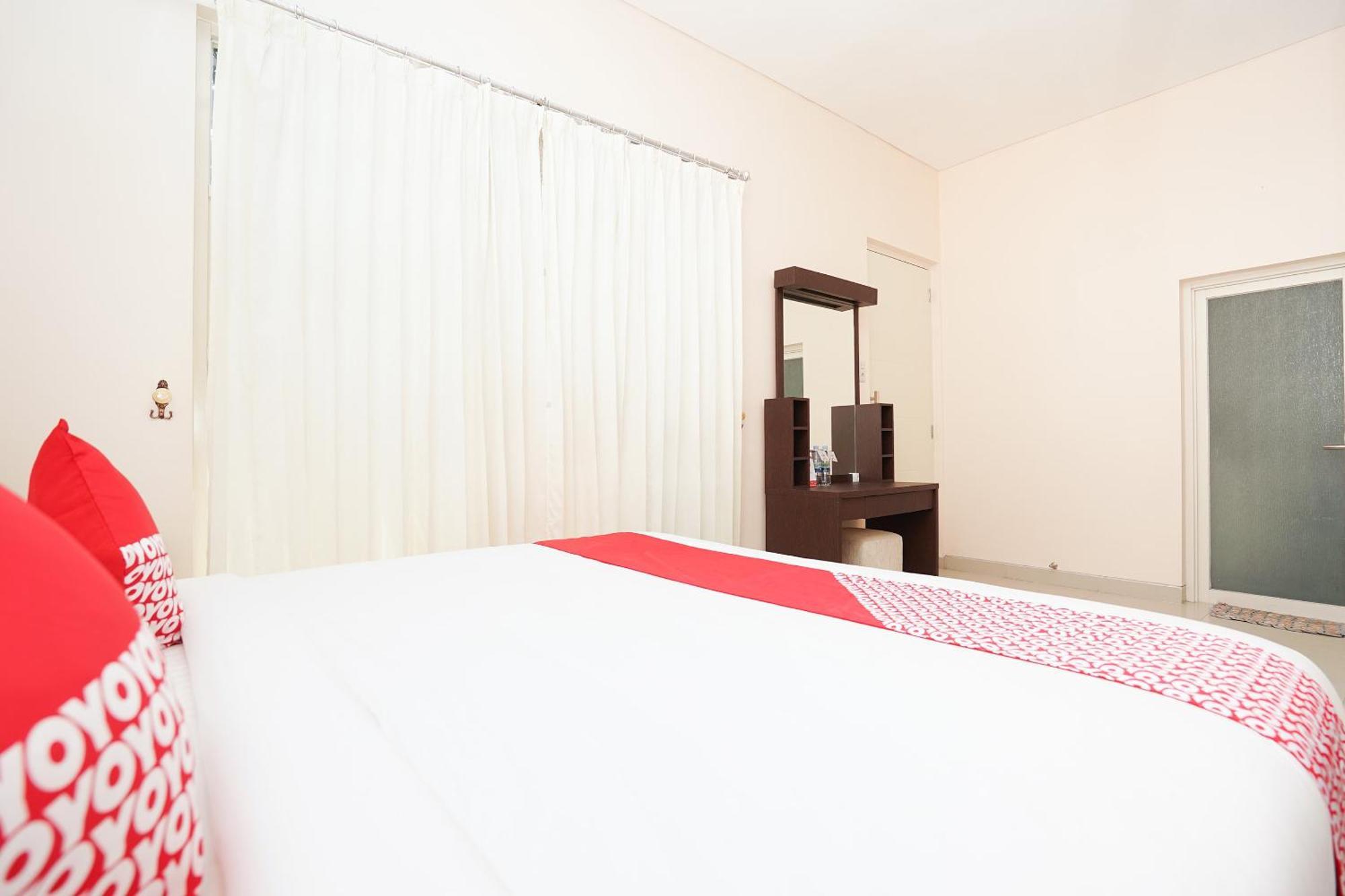 Oyo 782 Menjangan Residence At Citraland 1 سورابايا المظهر الخارجي الصورة