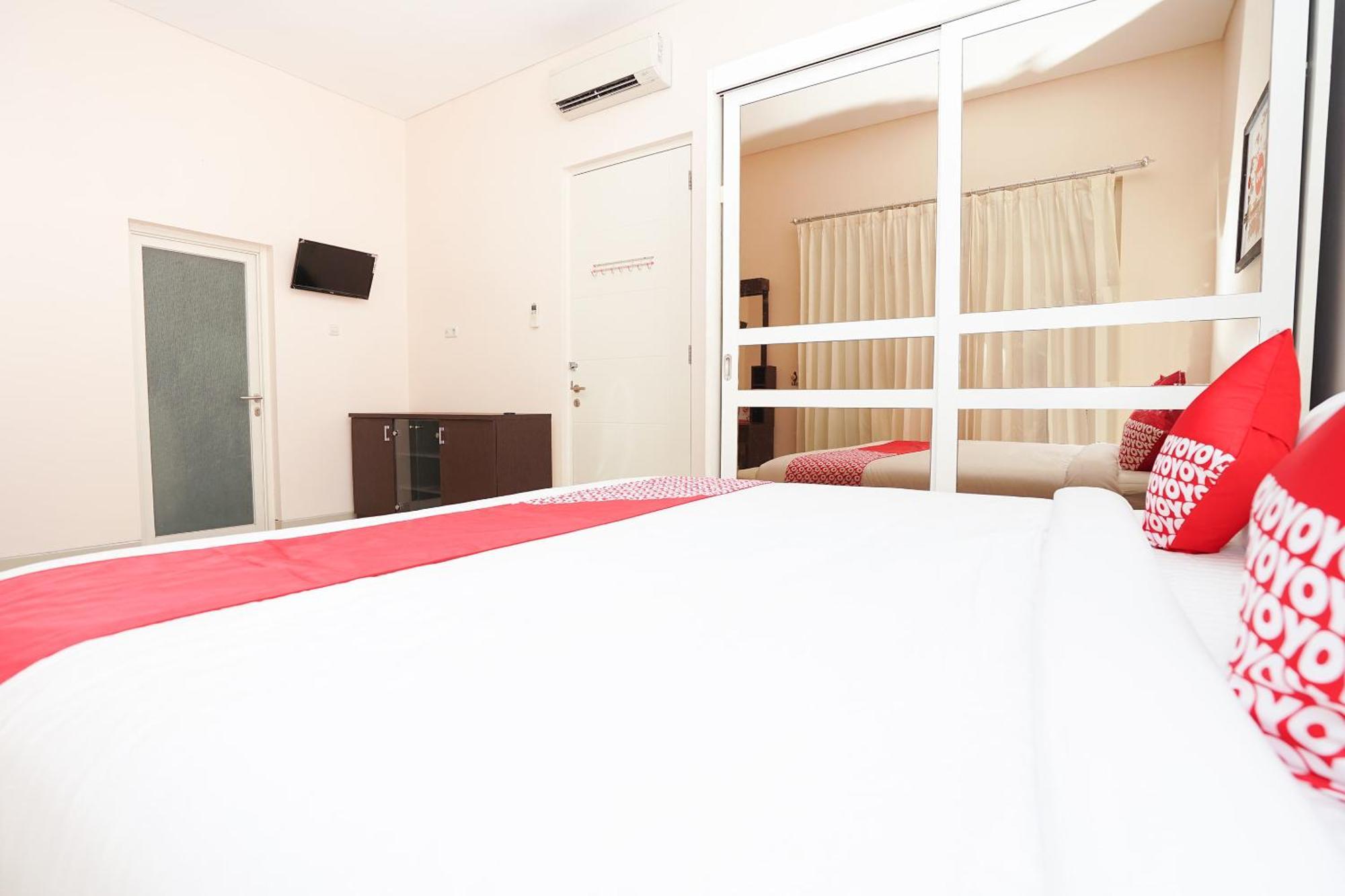 Oyo 782 Menjangan Residence At Citraland 1 سورابايا المظهر الخارجي الصورة